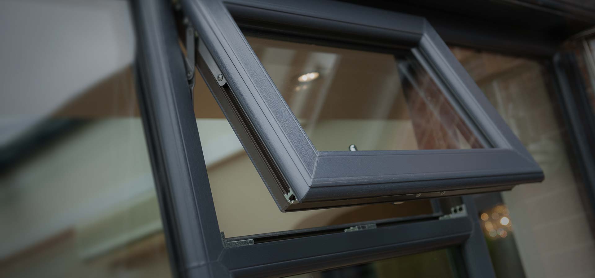 Окна Rehau RAL 7024