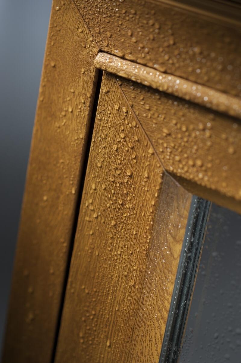 Deceuninck fully reversible